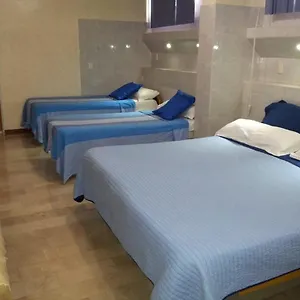  Hotel Livingston Ecuador